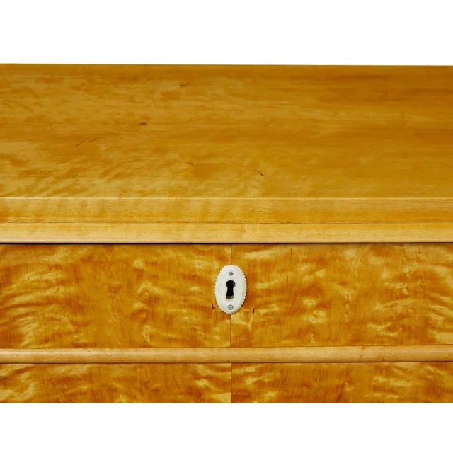 Antique Swedish Flame Birch Chest of Drawers, 1880 For Sale - Image 10 of 11