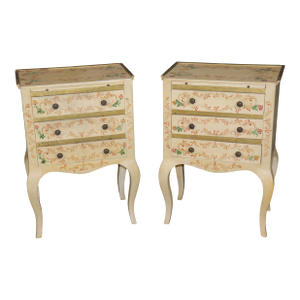 1950's Pair of Italian Venetian Style Creme Paint Decorated and Gilt Nightstands