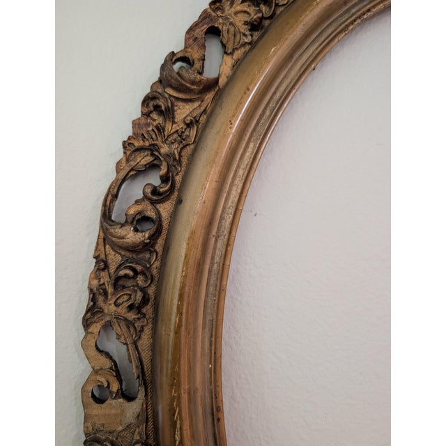 Late 19th Century Victorian Style Oval Wooden Frame For Sale - Image 4 of 10