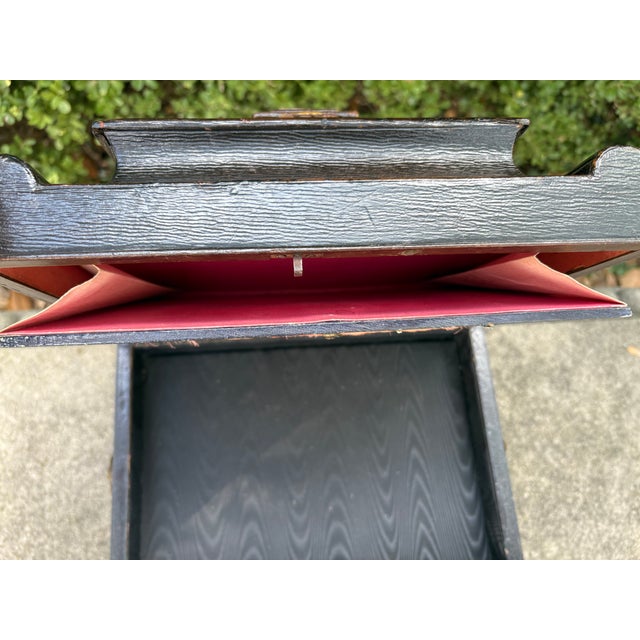 Black 19th Century English Regency Leather Box For Sale - Image 8 of 13