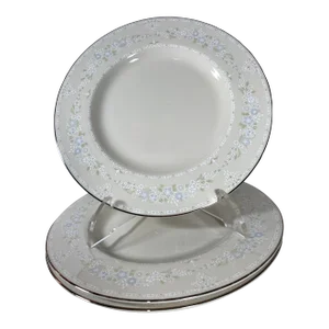 1990s Pickard Hand Decorated Serenity Dinner Plate - Set of 3, Blue & White Flowers, Moss Green Leaves