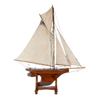 Gaff Rigged Cutter Wooden Pond Yacht Circa 1920 For Sale