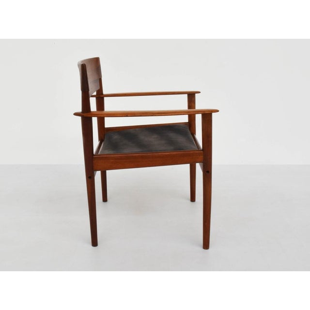 Brutalist Vintage PJ4 Chairs in Teak and Leather by Grete Jalk for Poul Jeppesen, 1960s, Set of 3 For Sale - Image 3 of 9