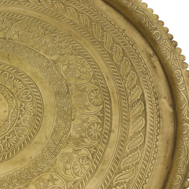 Metal Large Oriental Brass Serving Tray with Floral and Geometric Pattern, 1920s For Sale - Image 7 of 18