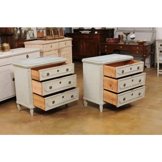 White Swedish Gustavian Style 1890s Painted Chests with Carved Stars - A Pair For Sale - Image 8 of 13