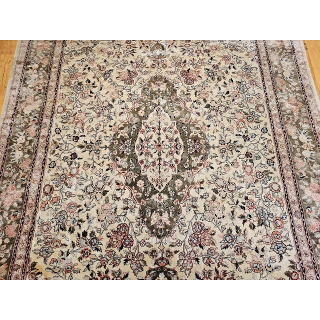 Vintage Indian Silk Rug, Hand-Knotted, Floral Medallion Design, 6' x 9' For Sale - Image 15 of 18