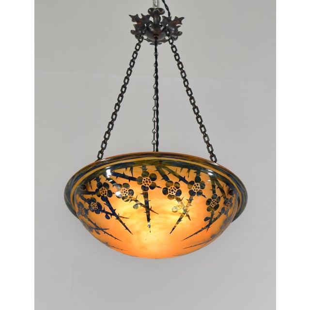 Charles Schneider - Le Verre Français A wonderful French art deco hanging fixture in wrought iron with a nice Schneider Le...