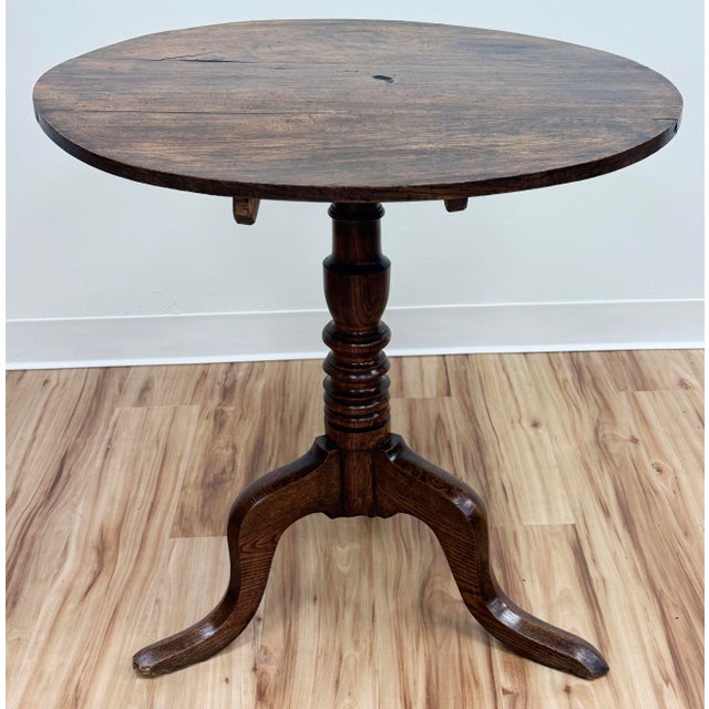 Antique Late 18th C Round English Walnut Tilt-Top Table For Sale - Image 4 of 15