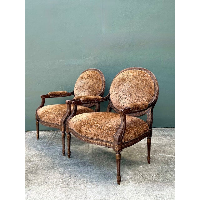 Vintage Isenhour Carved Fauteuil Armchairs - Pair For Sale - Image 9 of 12