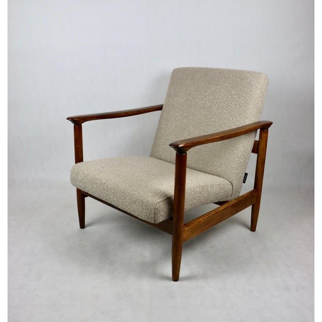 Industrial Beige Bouclé GFM-142 Armchair attributed to Edmund Homa, 1970s For Sale - Image 3 of 11
