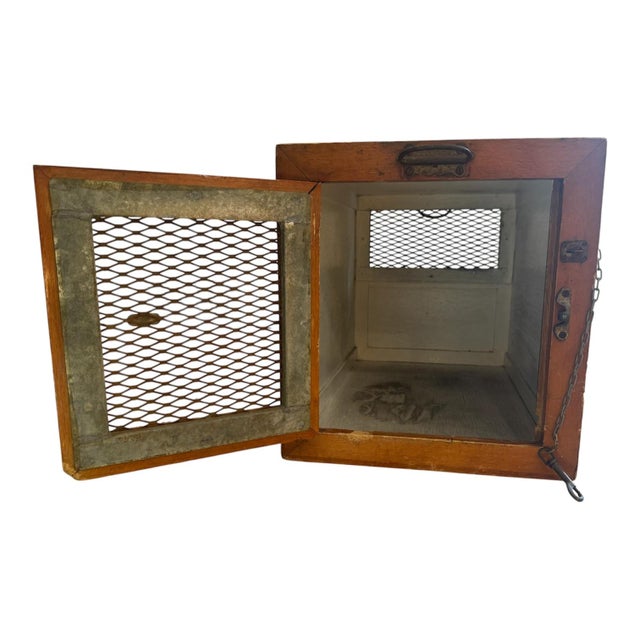 Wood Mid 20th Century Historic Wwii-Era Dachshund Dog Show Crate Kennel Bro-Bark For Sale - Image 7 of 8