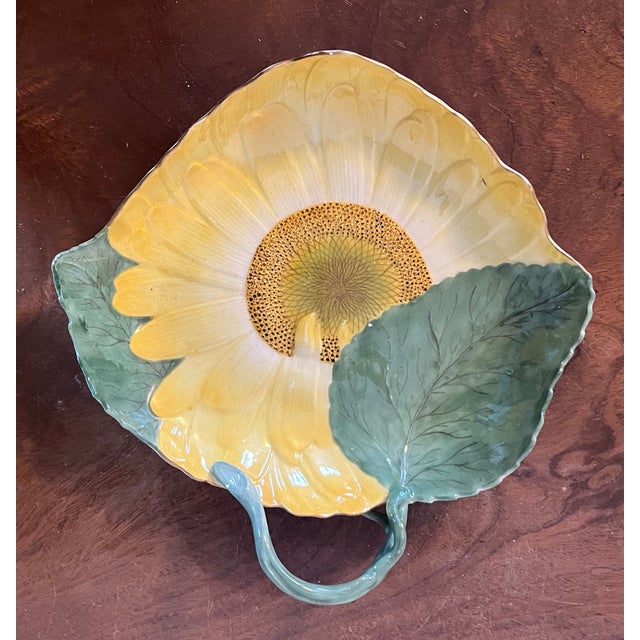 Meissen Porcelain Antique 18th Century Meissen Porcelain Botanical Sunflower Dish For Sale - Image 4 of 15