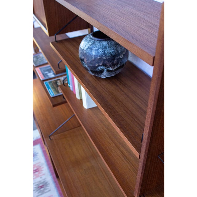 Wood Mid-Century Royal Wall Shelving System in Teak by Poul Cadovius for Cado, 1960s For Sale - Image 7 of 18