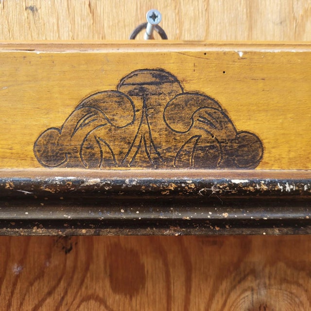 Italian Lacquered Wooden Frame, 1800s For Sale - Image 6 of 14