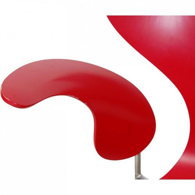 Red 3208 Lily Armchair by Arne Jacobsen, 2007 For Sale - Image 4 of 18