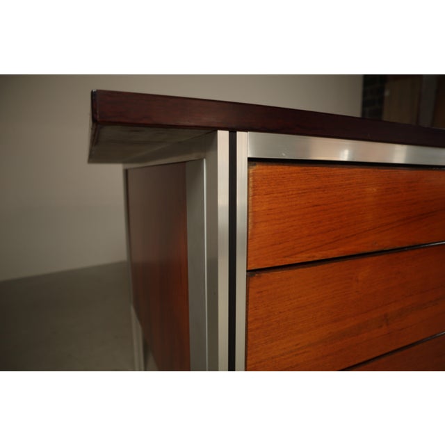 Selene Executive Desk from Ora Acciaio, Italy, 1970s For Sale - Image 11 of 17