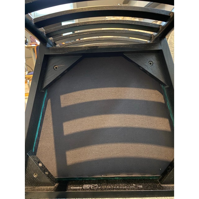 Cassina Hill House Chair by Charles Rennie Mackintosh - Postmodern Icon, 1970s Production For Sale - Image 4 of 5