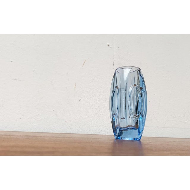Mid-Century Model 914 Blue Glass Vase by Rudolf Schröter for Rosice, 1950s For Sale - Image 11 of 16
