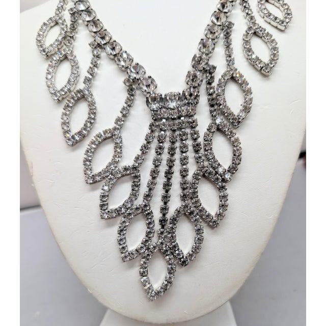 Vintage 1980s Signed Alexis Kirk Rhodium Plated Clear Rhinestone Bib Necklace For Sale - Image 4 of 9