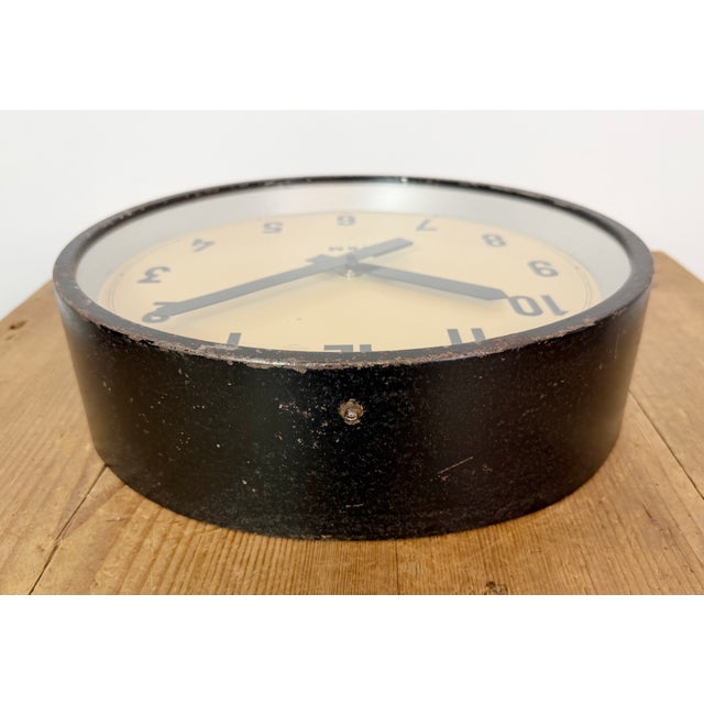 Industrial Black Factory Wall Clock from IBM, 1950s For Sale - Image 13 of 17