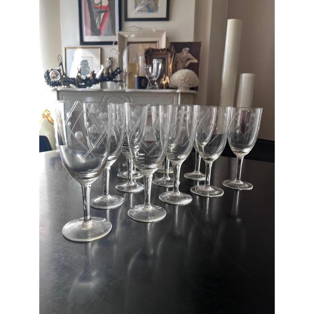 Chiseled Glasses, 1950s, Set of 20 For Sale - Image 6 of 16