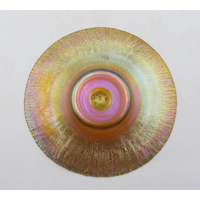 Glass Circa 1910 American Set of Four Quezel Iridescent Gold Art Glass Finger Bowls and Undertrays For Sale - Image 7 of 13