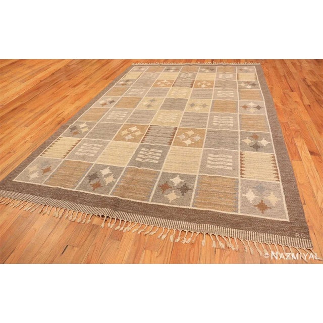 Vintage Scandinavian Rakel Callander Swedish Kilim Rug 49129, Country of Origin / Rug Type: Scandinavian Rugs, Circa Date:...