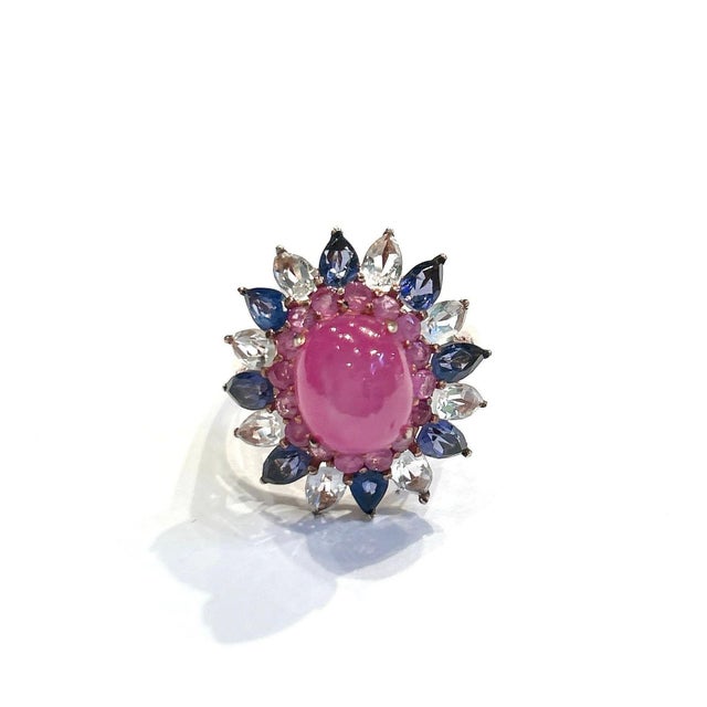 Baroque Bochic "Capri" Ruby, Tanzanite & White Topaz Cocktail Ring In 18K Gold & Silver For Sale - Image 3 of 12