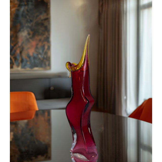 20 In. Tall Signed Young & Constantin Ruby Art Glass Hourglass Pulled Lip Vase For Sale - Image 18 of 18
