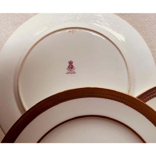 Minton for Tiffany & Co. Bone China Dinner Plates, Raised Gold Gadroon Border, Set of 3 | C. 1904 For Sale - Image 11 of 18