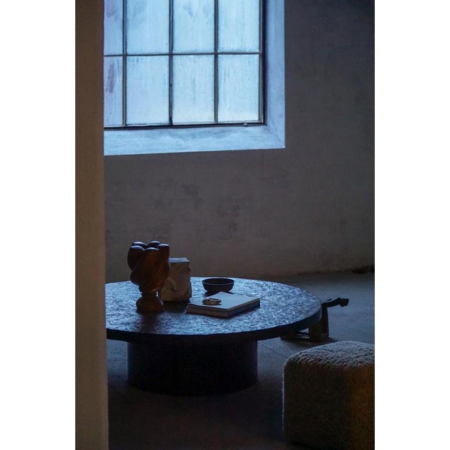 french Round Brutalist Coffee Table in Stone and Steel, 1960s For Sale - Image 15 of 16