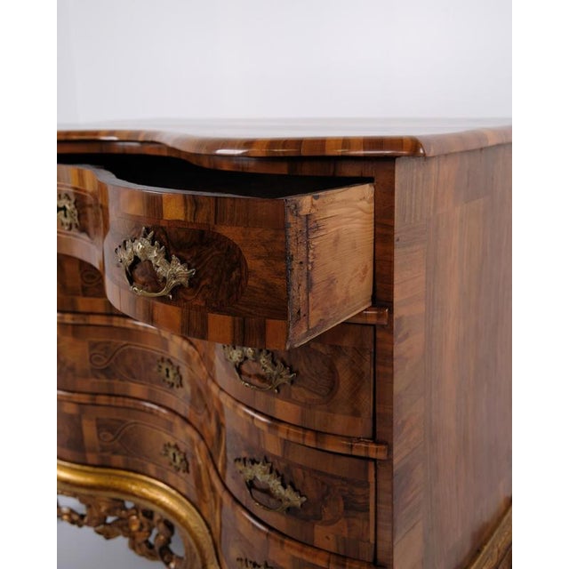 Brown Antique Baroque Chest of Drawers with Four Drawers in Polished Walnut, 1760s For Sale - Image 8 of 10