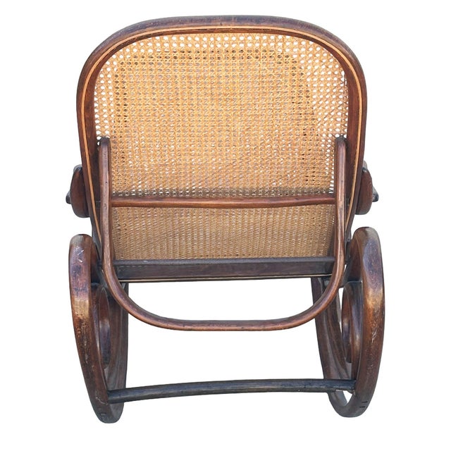 Late 19th Century Vienna Secession Bent Oak & Cane Chaise Lounge Rocker No.7500 Attributed to Gebrüder Thonet For Sale In Los Angeles - Image 6 of 6
