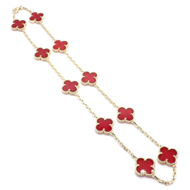 Van Cleef & Arpels Late 20th Century Van Cleef & Arpels Gold 10 Motif Alhambra Carnelian Necklace Paper For Sale - Image 4 of 8