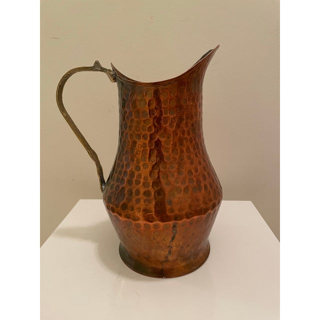 Farmhouse Vintage Hammered Copper Pitcher With Brass Handle French Country Rustic Farmhouse 1960s For Sale - Image 3 of 8