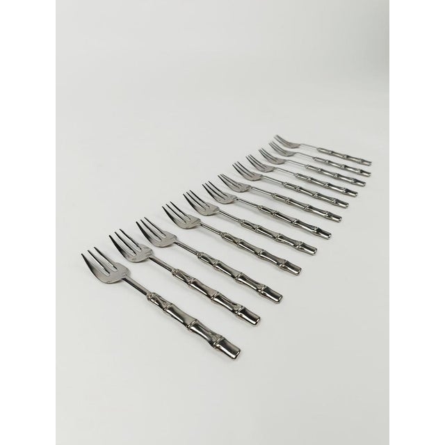 1960s Vintage Dessert Cutlery in Silver-Plated Faux Bamboo, Italy, 1960s, Set of 51 For Sale - Image 5 of 18