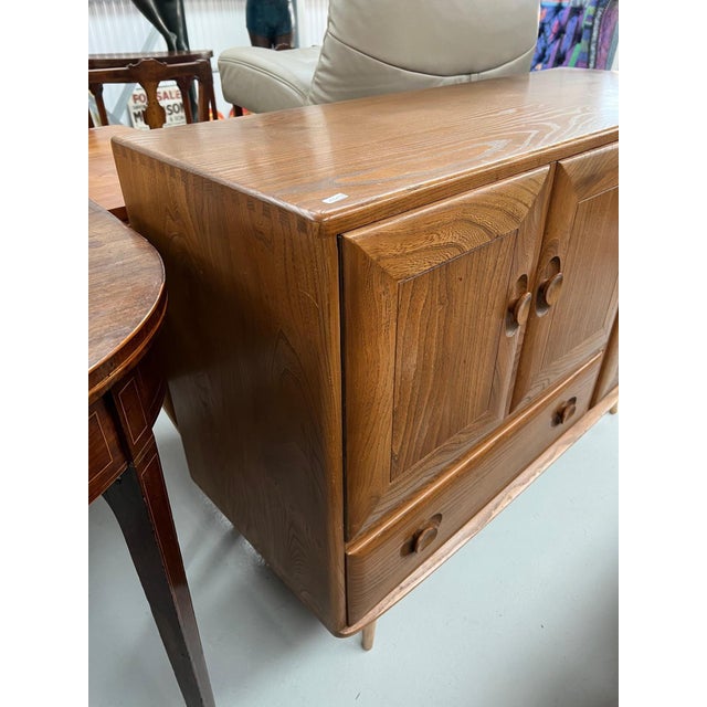 Blonde Model 467 Sideboard from Ercol, 1970s For Sale - Image 6 of 9