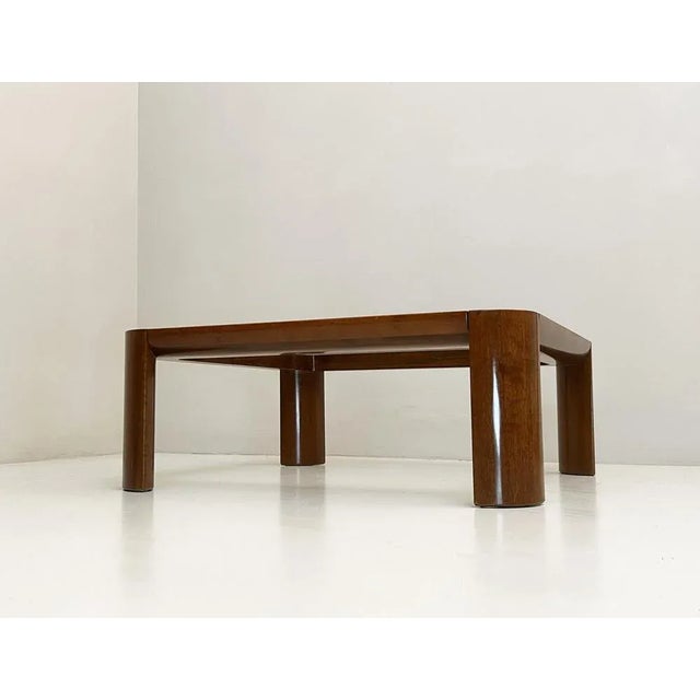 Vintage Coffee Table, 1970s, in Very Good conditions. Designed 1970 to 1979