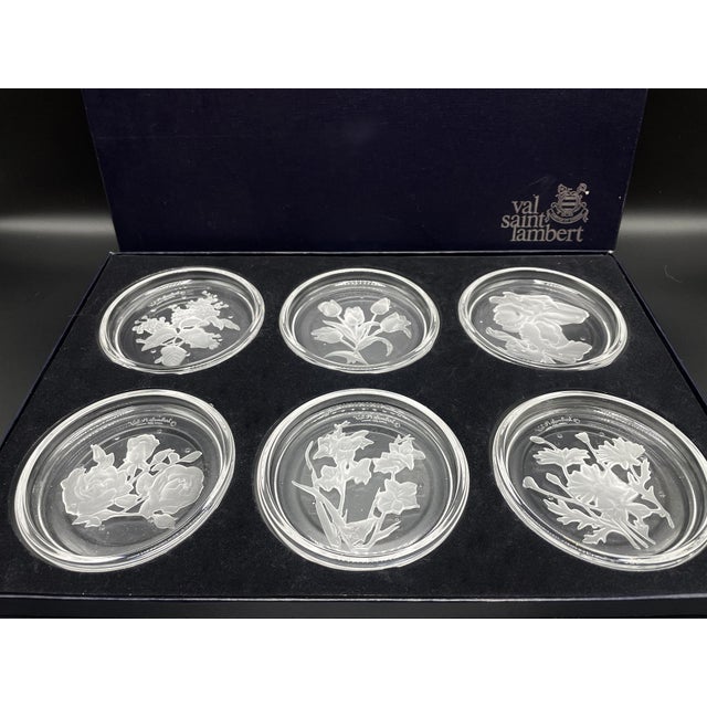 The set of 6 Val Saint Lambert crystal coasters is a fine and refined product from the famous Belgian glassworks. Each of...