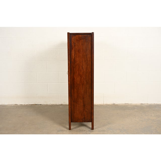 Stickley Brothers Style Antique Mission Oak Arts & Crafts Bookcase Cabinet, Circa 1910 For Sale - Image 11 of 13