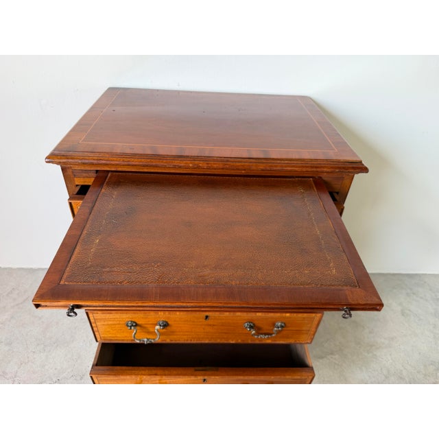 Vintage Georgian Campaign-Style Mahogany 4-Drawer Chest With Pull-Out Writing Tray For Sale In Miami - Image 6 of 12