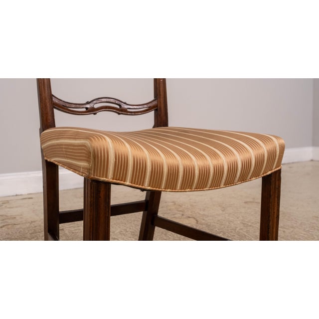 Pair Early 19th C. Mahogany Ribbon Back Chairs For Sale In Philadelphia - Image 6 of 18