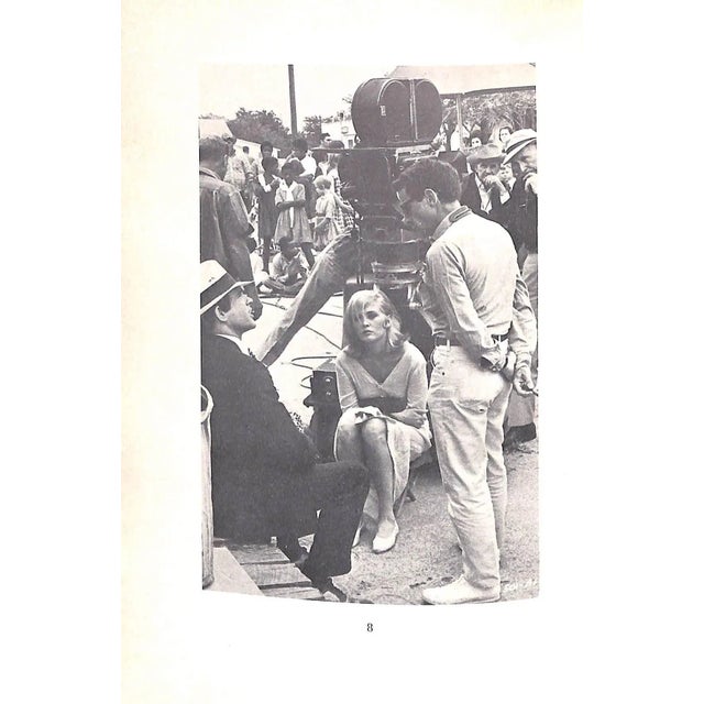 1970s "The Bonnie and Clyde Book" 1972 Wake, Sandra & Hayden, Nicola For Sale - Image 5 of 10