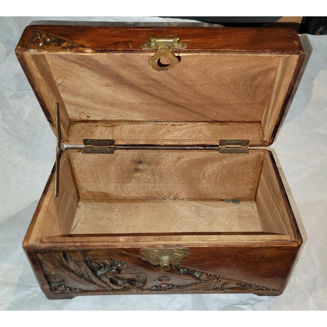 Wood 1960s Carved Jewelry Whatnot Box For Sale - Image 7 of 10