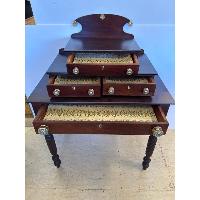 Beautiful and unusual 3 tier Sheraton style dressing table having 5 drawers, gorgeous carved wood turned legs, and lovely...