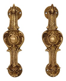 Example of Door Pulls