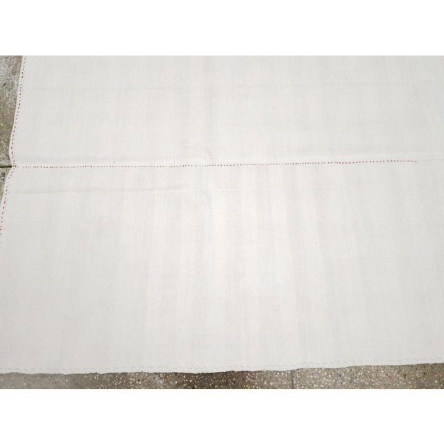 Textile Galerie Shabab Collection Mid-20th Century Handmade Turkish Flatweave Kilim Accent Rug For Sale - Image 7 of 10