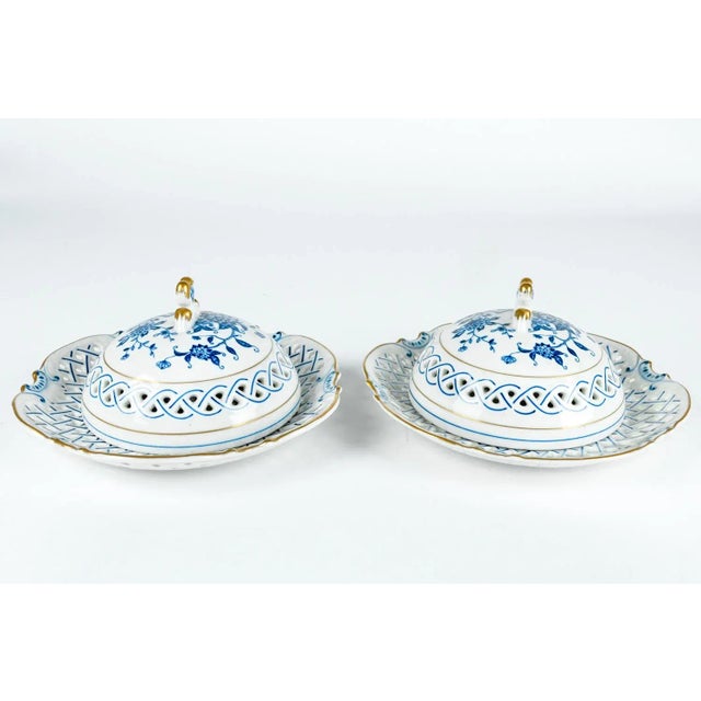 Early 20th Century 4 Piece Set of Porcelain Tableware For Sale - Image 5 of 13
