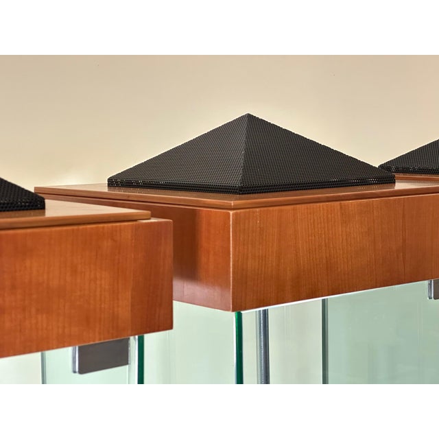 Cherrywood and Aluminum Display Cases, 1980s, Set of 4 For Sale - Image 12 of 18