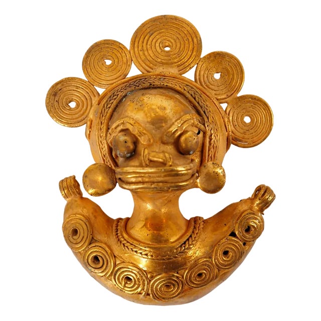 Colombian Taïrona Tumbago Statuette of Spiral Woman For Sale